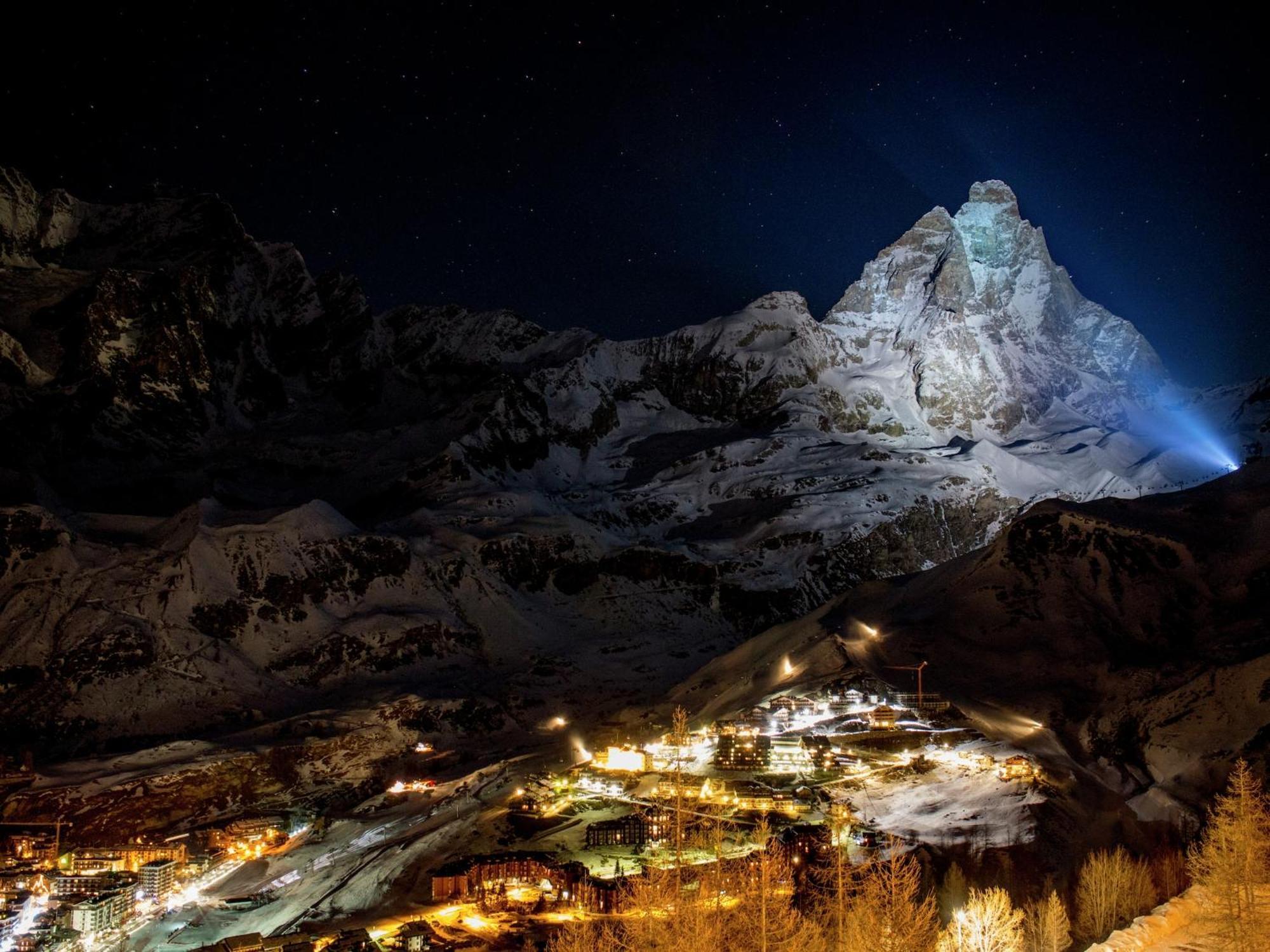 Contemporary Apartment In Breuil Cervinia Near Ski Area Dış mekan fotoğraf