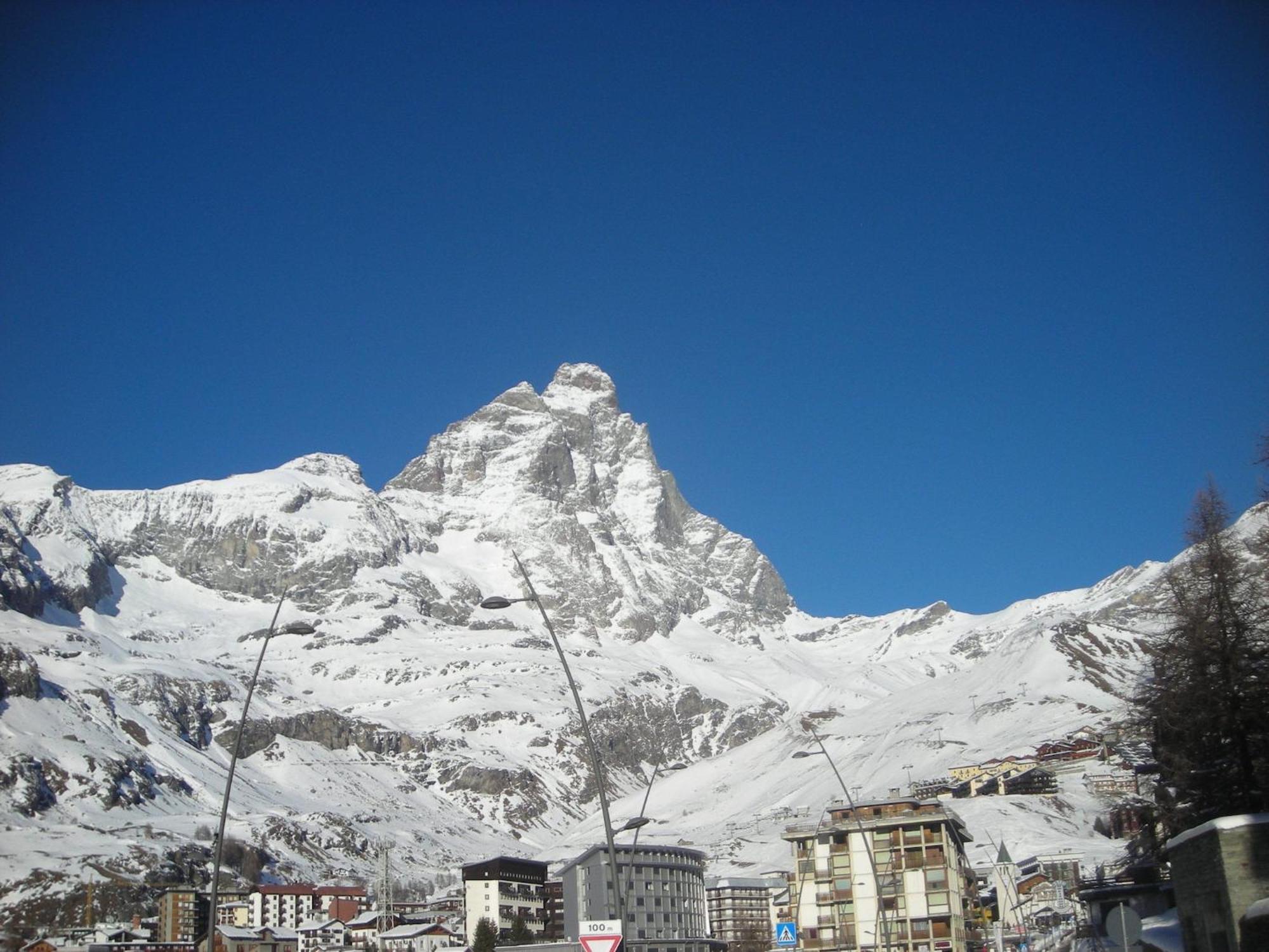 Contemporary Apartment In Breuil Cervinia Near Ski Area Dış mekan fotoğraf